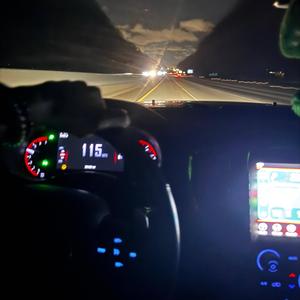 Band (feat. Strongmeto)