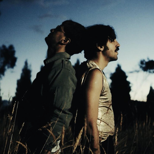 Vienen por Mi (feat. La Máquina Camaleón)