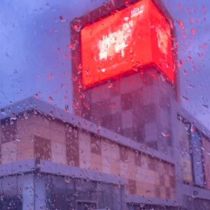 即便我很难过但我也是艺术家