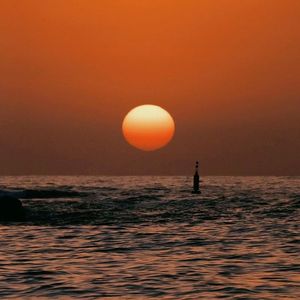 亚克西（第一中学学生合唱版）