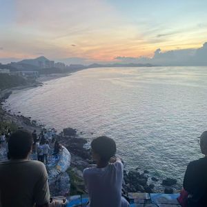 午夜宇宙中的梦幻星河