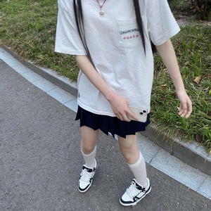 青年