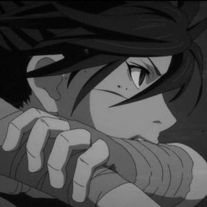 对不起我只会写伴随痛苦的歌