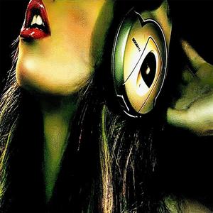 Motion (feat. J8DN.)