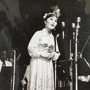 Gullelle（翻自 阿孜古丽吐尔逊）