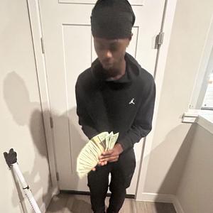 GunMen (feat. Z2Taked8wn & WtfKj)