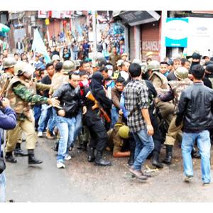 Phi Jngai Na Ngi (feat. Desmond Rimaki Sunn)