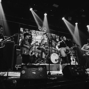 给世新的歌(live)