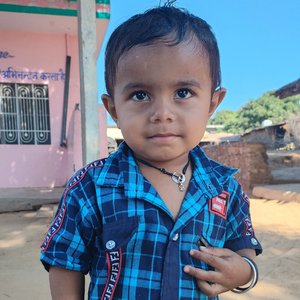 Thari Chunni Su Bhayeli Aansu Punch Leba De