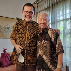 Pt. 3 Kesaksian Mantan Sekretaris Bpk. Jenderal Hoegeng dengan Bpk. Soedharto