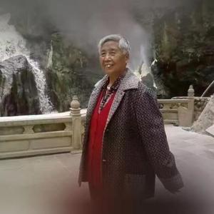 我对他头开了一枪