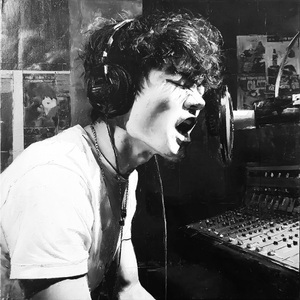 情绪只对MIC喊 pb No Birthday