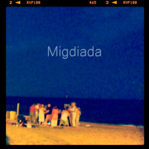 Migdiada a l'habitació