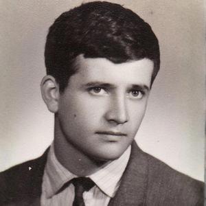 Aşkın Büyüsü (feat. Başak)