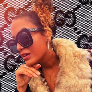 Gucci (feat. Khingz & AbJo)