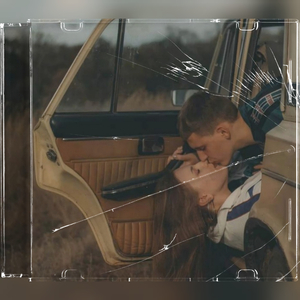 Обсолютно разные