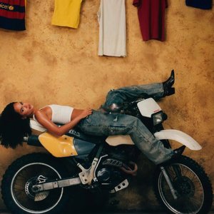 Tu Recuerdo Me Persigue