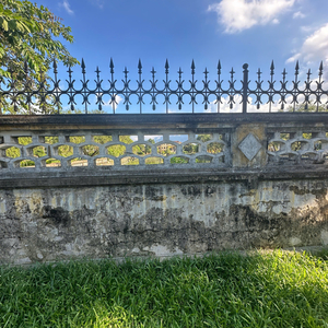 Đi lối nào cho bớt chênh vênh đây..