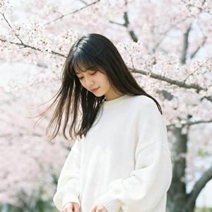 纸伞缠绵