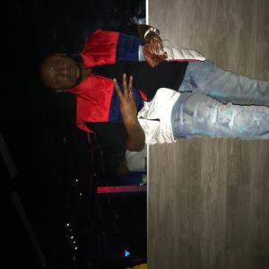 Walking (feat. 52 Savage)