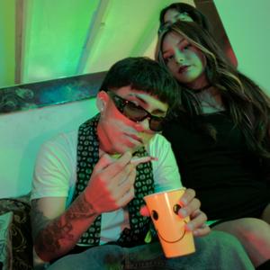 Pvta de Lima (feat. Adrian Ferrari)