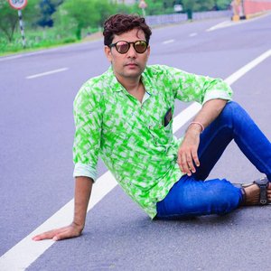 Laga Pyar Ko Rog Dukhyari Tu Sasre Chali