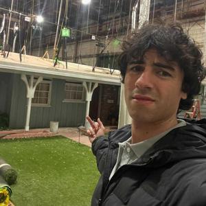 wakeup (feat. entri)