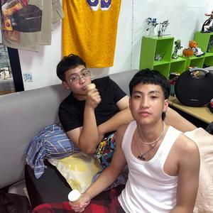 Adesanya (feat. DYP)