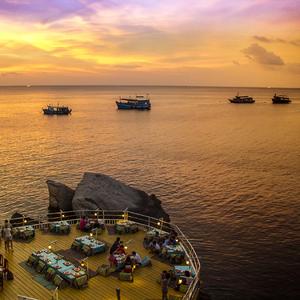 七月的浪漫 - 芥末原创歌曲