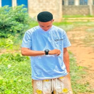 Owo Celeb (feat. Jamokay, Machala Sango & Sanzi Uk)