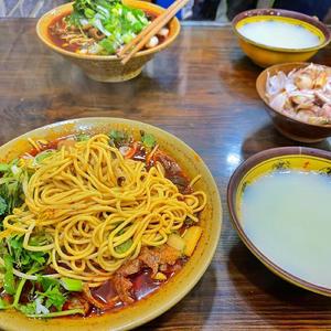 一碗乡愁·襄阳牛肉面