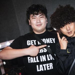 [免费伴奏]“天下谁人不识君” 华云龙 Type Beat