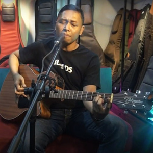 Tentangnya (Live at Zorc Store)