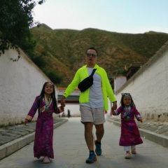 重庆人的红岩魂 (Live)