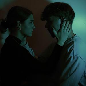 zu viel Hoffnung (feat. Este.8)