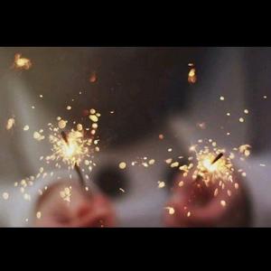 父亲:（原唱筷子兄弟）