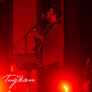 Tuğkan - Aşk Ölüyor