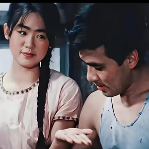 小村庄月弯弯（热播版）