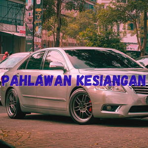 Pahlawan Kesiangan