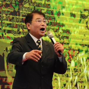 扶贫路上（闻梵）