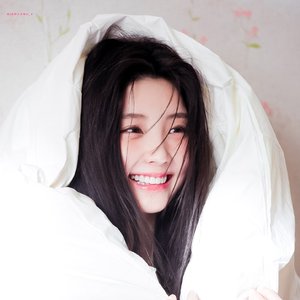 Lucky Girl Syndrome（翻自ILLIT）