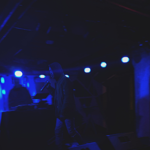 Bluesy