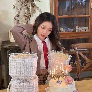 还爱着你（我还爱着你想着你念着你）