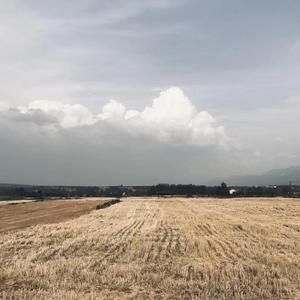 坝子，暖阳，山河水