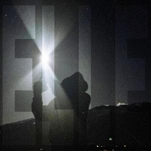 ELLE (feat. EL PRO)