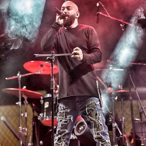 ΜΠΑΛΑΝΤΑ ΣΤΗ ΦΩΤΙΑ