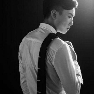 满座（翻自 李荣浩）