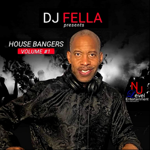 I'm Sanctified (feat. Torena Brown, Dyra Wolfe, Javonna Curry, Willona Weedz, Sharon Carter Brown & Marci DeVance)