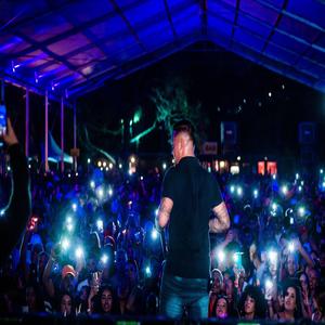 MEGA DANÇANTE PRA GERAL PERDER A LINHA