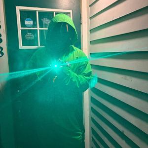 Paranoid (feat. Luhbuddy)
